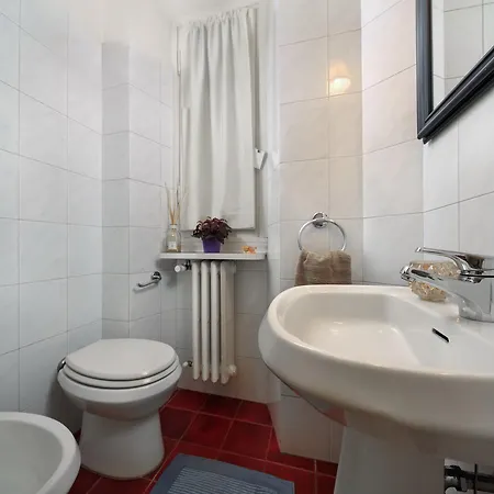 Giglio Bright And Spacious Apartamento Florencia
